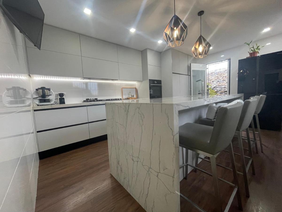 Chalet Exclusivo Bonalba 阿利坎特 外观 照片