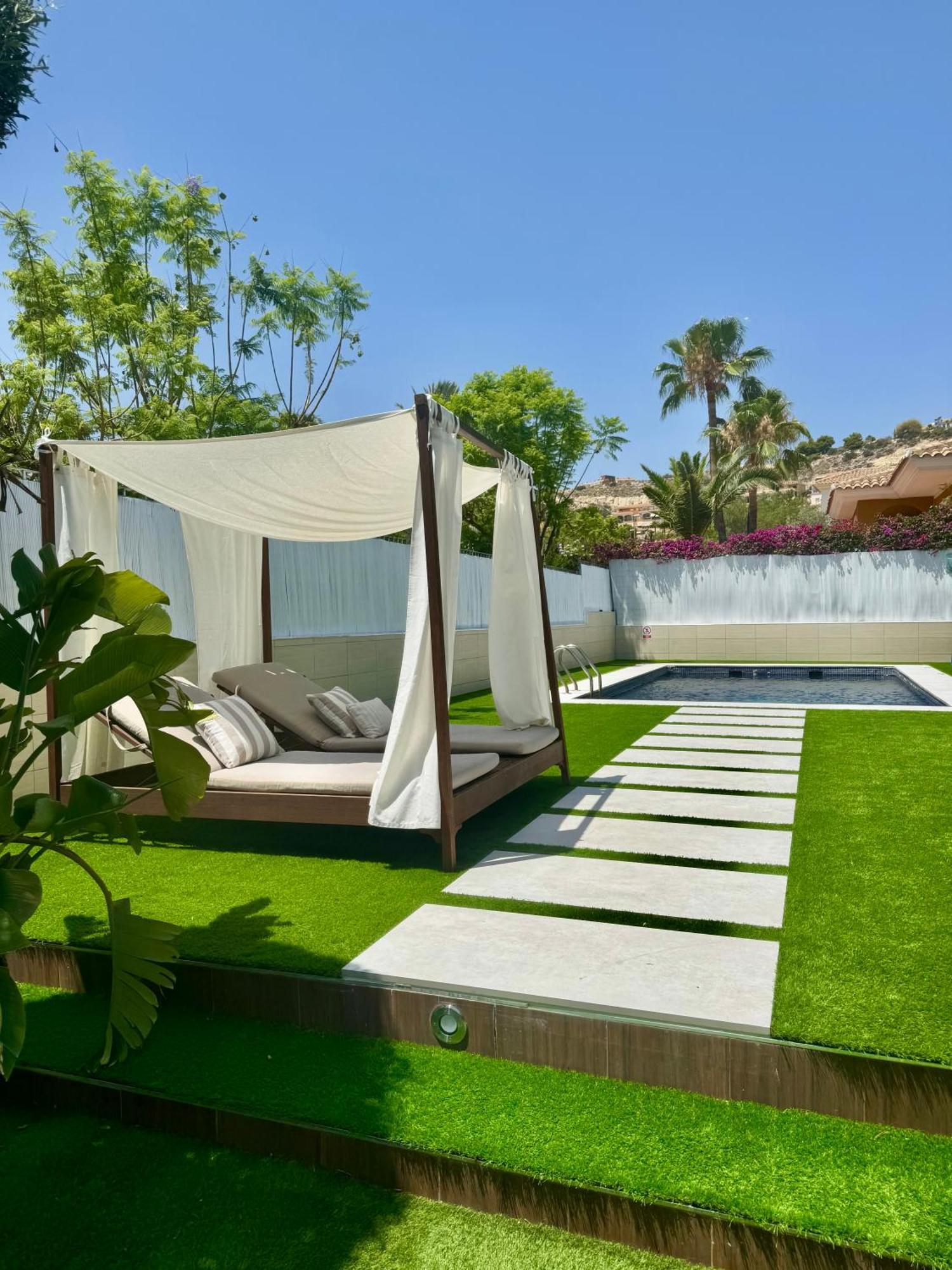 Chalet Exclusivo Bonalba 阿利坎特 外观 照片